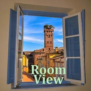 Al Carmine Towers View With Ac , Lucca Italië